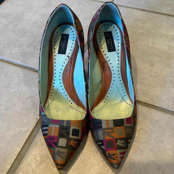 Etro 2008 40th Anniversary Circus Spell Out Pointed Toe Patchwork Heels - Picture 2 of 10